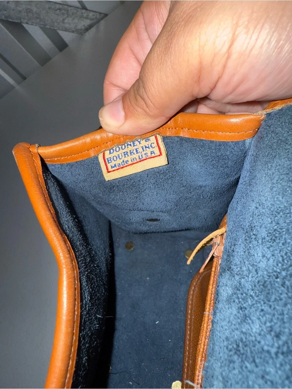 vintage Dooney & Bourke All-Weather Leather bag